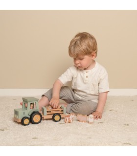 TRACTOR CON TRAILER PEQUEÑA GRANJA