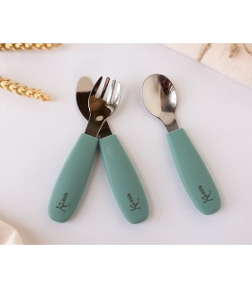 Cubiertos de acero y silicona verde salvia