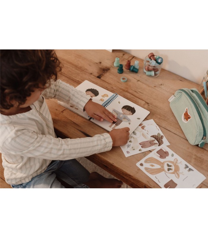 LIBRO VISTE A JIM FOREST FRIENDS