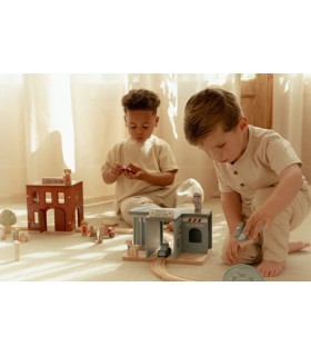 COMISARIA DE POLICIA FSC LITTLE DUTCH