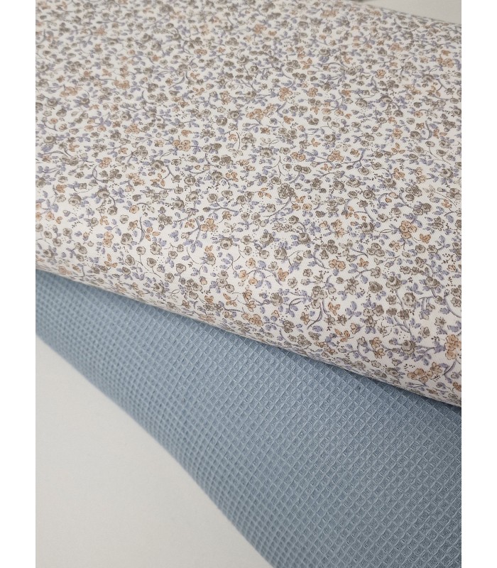 Combinación flor y miniwaffle