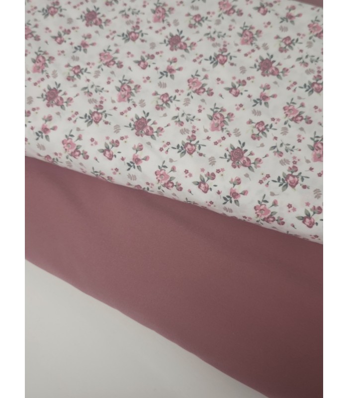 Combinación flor rosa y shoftshell rosa fuerte