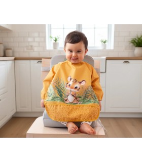 Babero impermeabe con mangas tigre mostaza